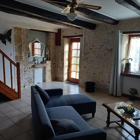 Le Papillon Villa Savigne Dış mekan fotoğraf