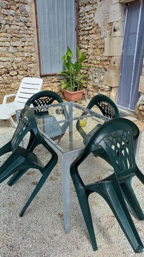 Le Papillon Villa Savigne Dış mekan fotoğraf